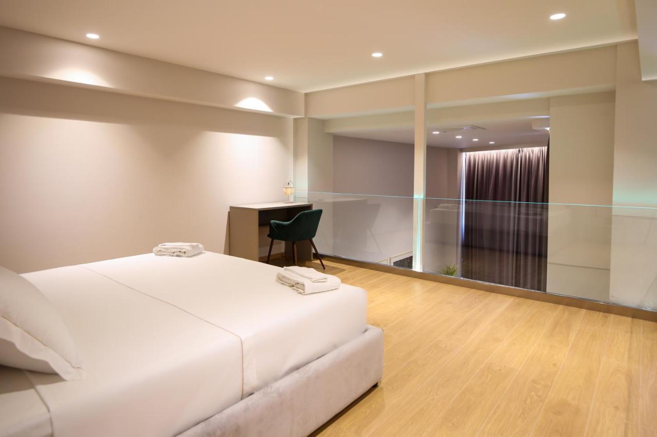 Toto Hotel & Apartments Radhime Bagian luar foto